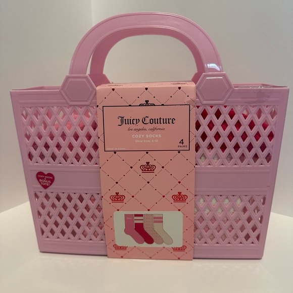 Juicy Couture Accessories - Juicy Couture Pink Cozy Socks Set
